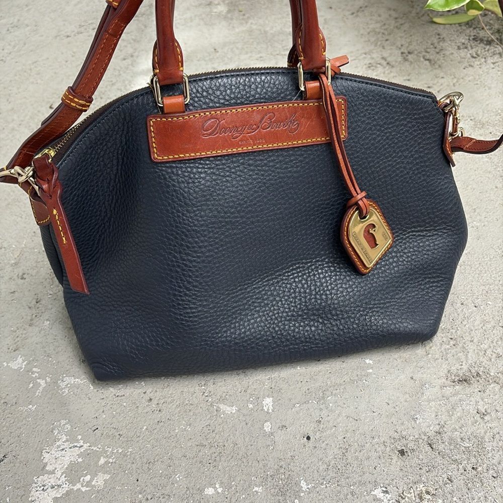 Dooney Burke Vacchetta leather bag - Picture 3 of 8